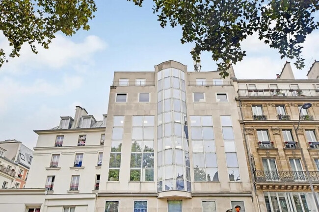 Plus de détails pour 51 Boulevard De Strasbourg, Paris - Bureau à vendre