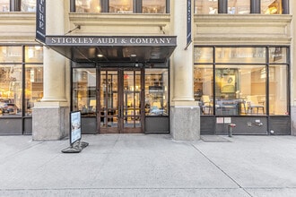 207-217 W 25th St, New York, NY à louer Photo de l’immeuble– Image 1 sur 8