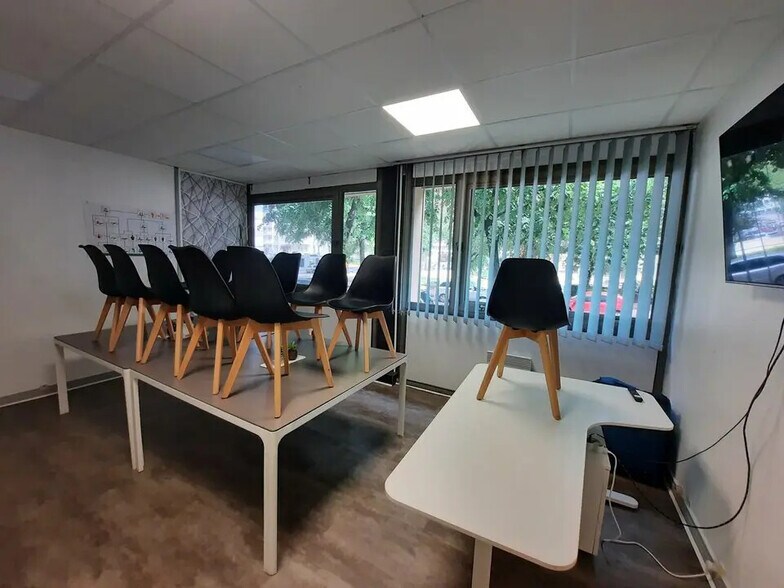 Bureau dans Rouen à vendre - Photo intérieure – Image 2 sur 10