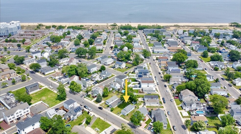 130 Raritan Ave, Keansburg, NJ à vendre - Aérien – Image 2 sur 10
