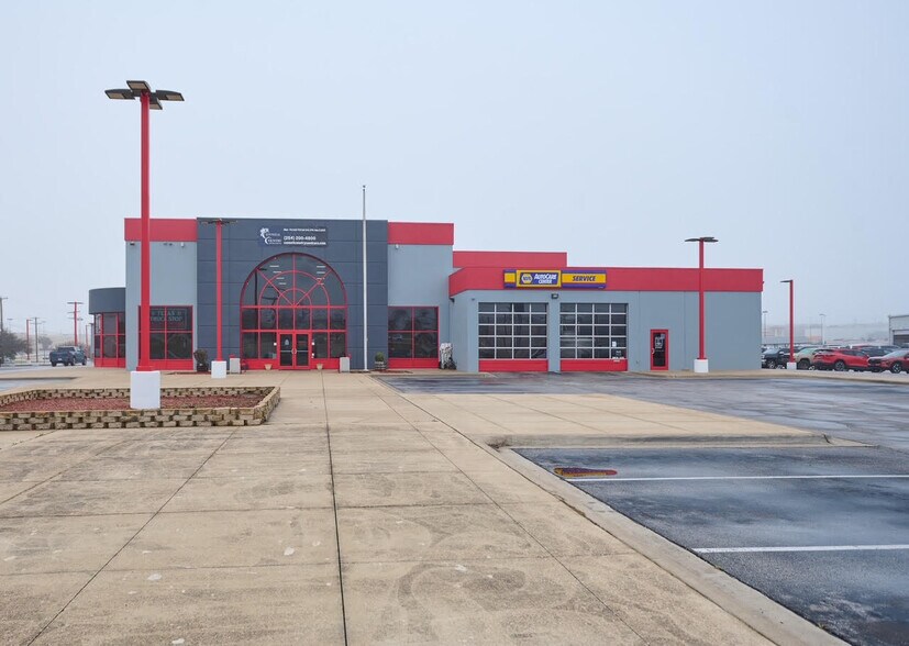 1902 E Central Texas Expy, Killeen, TX à louer - Photo principale – Image 1 sur 57