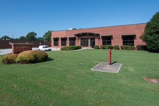 Plus de détails pour 1548 Stone Ridge Dr, Stone Mountain, GA - Industriel/Logistique à louer