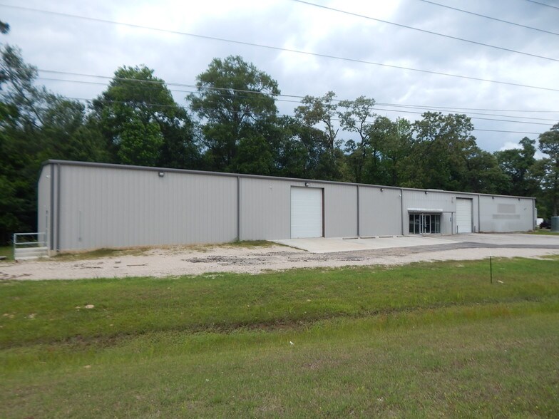18071 FM 1314 Rd, Conroe, TX à vendre - Photo de l’immeuble – Image 2 sur 12