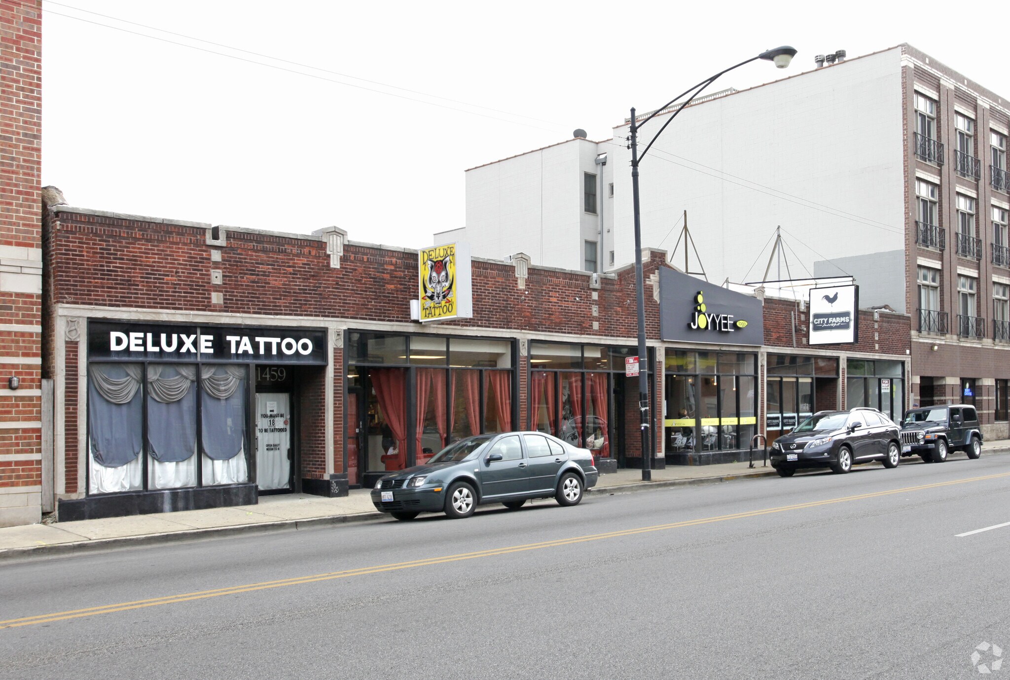 1459-1469 W Irving Park Rd, Chicago, IL à louer Photo principale– Image 1 sur 8