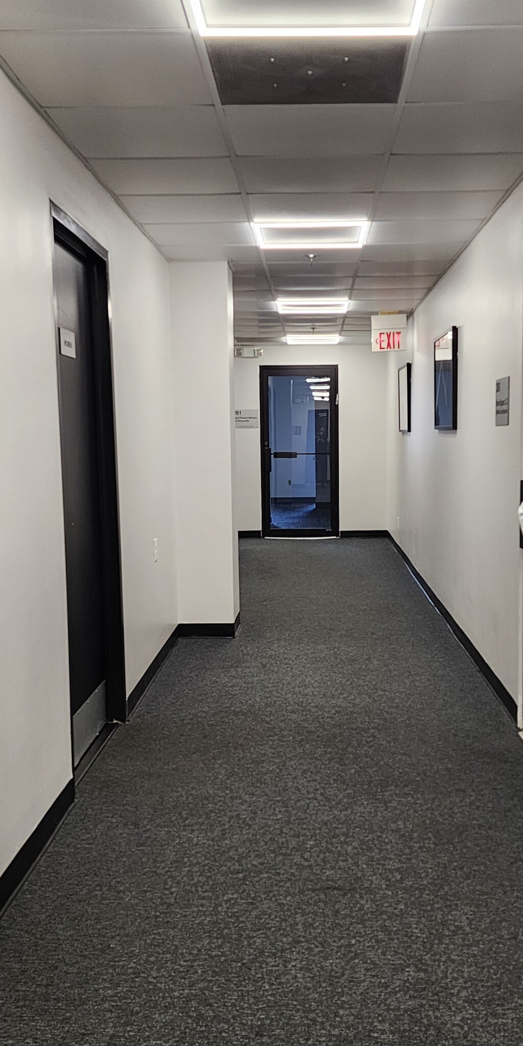 66 W Mount Pleasant Ave, Livingston, NJ à louer Photo intérieure– Image 1 sur 11