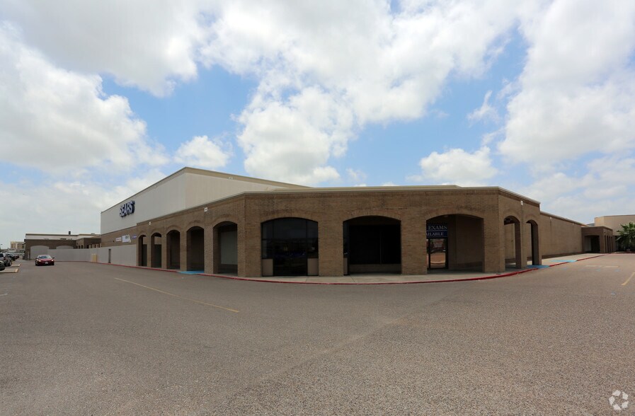 1305 Airline Rd, Corpus Christi, TX à louer - Photo principale – Image 2 sur 4