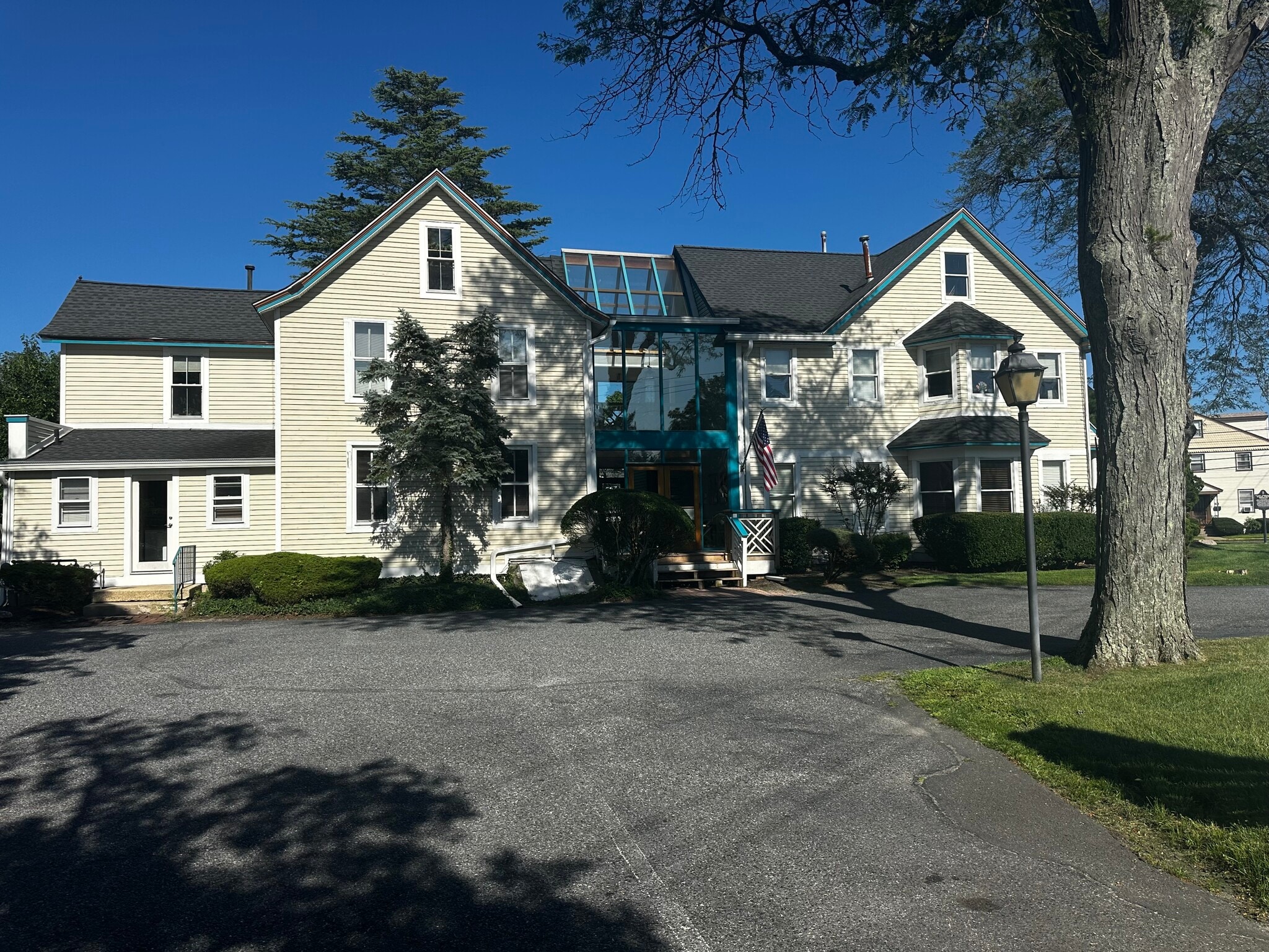 599 Shore Rd, Somers Point, NJ à louer Photo de l’immeuble– Image 1 sur 29