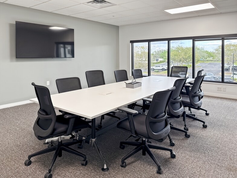6901 Professional Pky E, Sarasota, FL à louer - Photo intérieure – Image 3 sur 15
