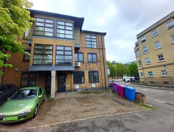 1 Dover St, Cambridge à louer - Photo de l’immeuble – Image 3 sur 5