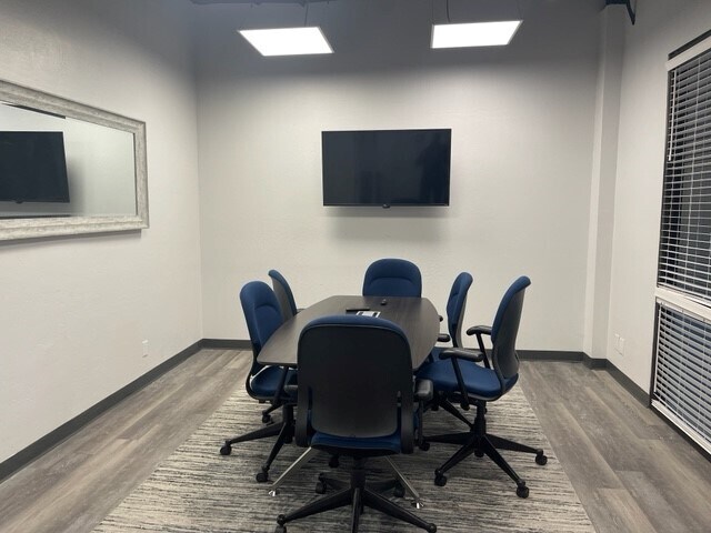 8601 N Black Canyon Hwy, Phoenix, AZ à louer Photo intérieure– Image 1 sur 3