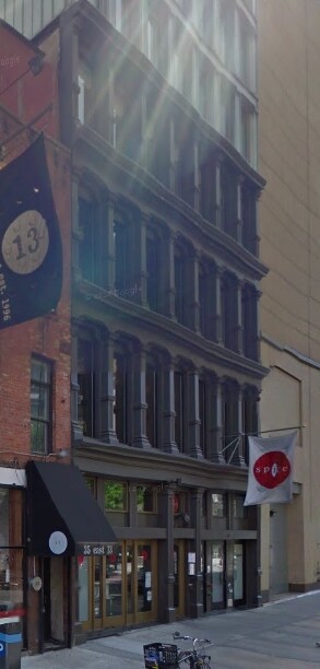 Plus de détails pour 39-41 E 13th St, New York, NY - Bureau à louer