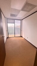 435 W Orange Show Ln, San Bernardino, CA à louer Photo de l’immeuble– Image 1 sur 5