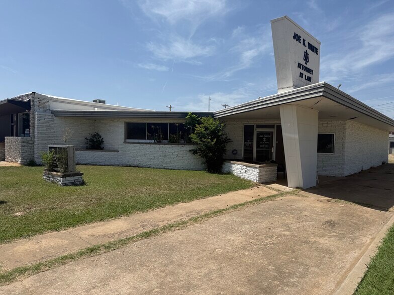 945 W Maple Ave, Duncan, OK à vendre - Photo de l’immeuble – Image 1 sur 18
