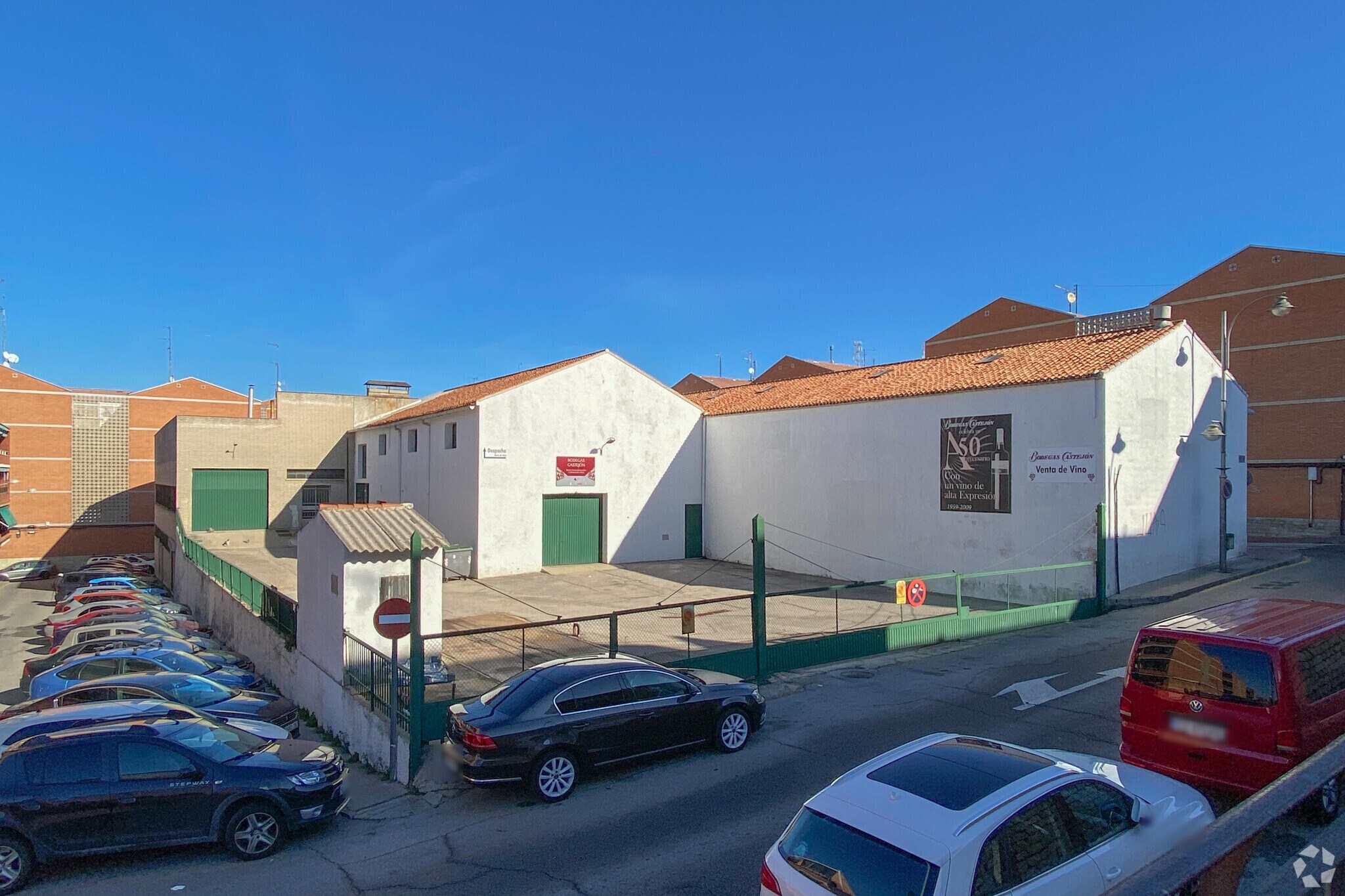 Industriel/Logistique dans Arganda del Rey, Madrid à vendre Photo principale– Image 1 sur 3