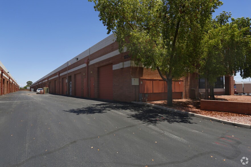 1920-1930 E 3rd St, Tempe, AZ à louer - Photo de l’immeuble – Image 3 sur 5