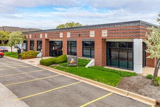 Plus de détails pour 255 38th Ave, St Charles, IL - Bureau à vendre