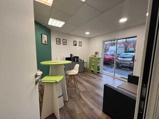 Plus de détails pour 69 Rue De La Belle Etoile, Roissy-en-France - Bureau à louer