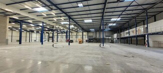 Plus de détails pour Industriel/Logistique à louer