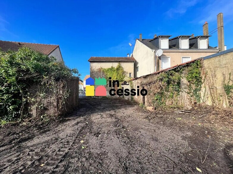Terrain dans Le Mans à vendre - Photo de l’immeuble – Image 2 sur 4