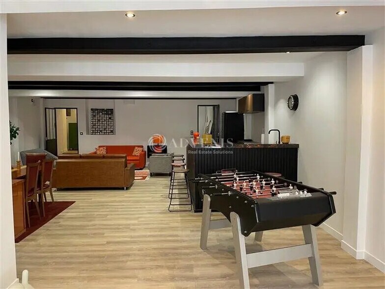 Local commercial dans Orléans à vendre - Photo de l’immeuble – Image 3 sur 7