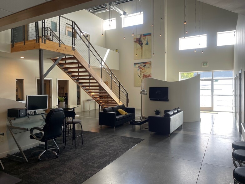 383-385 N 700 W, North Salt Lake, UT à louer - Photo intérieure – Image 3 sur 9