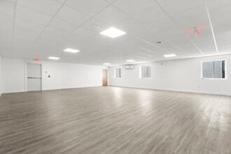 1016 Park Ave, Cranston, RI à vendre Photo intérieure– Image 2 sur 19