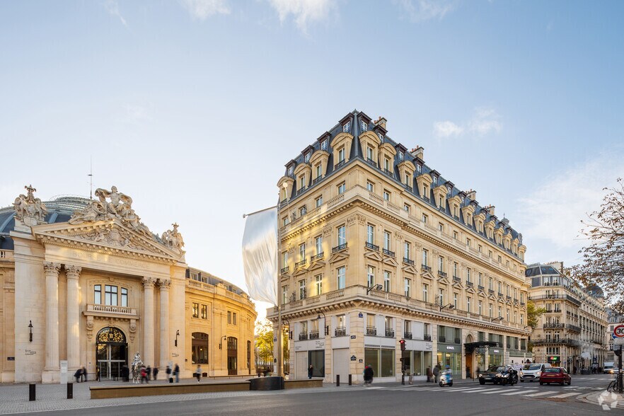 40 Rue Du Louvre, Paris à louer - Photo de l’immeuble – Image 1 sur 13