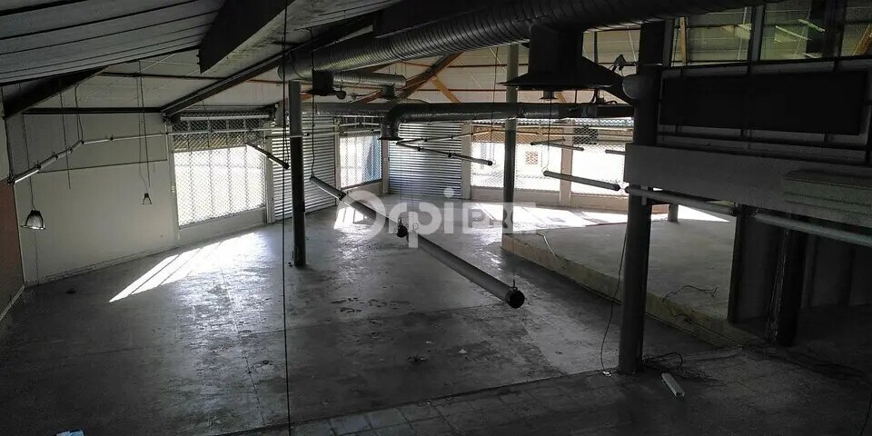 Local commercial dans Serres-Castet à louer - Photo de l’immeuble – Image 2 sur 11