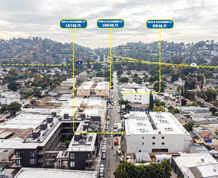 2957 Allesandro St, Los Angeles, CA à louer - Photo de l’immeuble – Image 1 sur 2