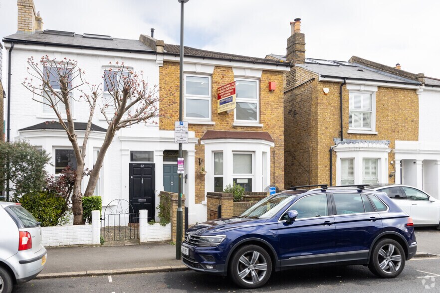 24 Gladstone Rd, Londres à vendre - Photo de l’immeuble – Image 3 sur 3