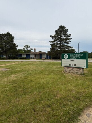 Plus de détails pour 1944 Iowa Ave, Saginaw, MI - Spécialisé à vendre