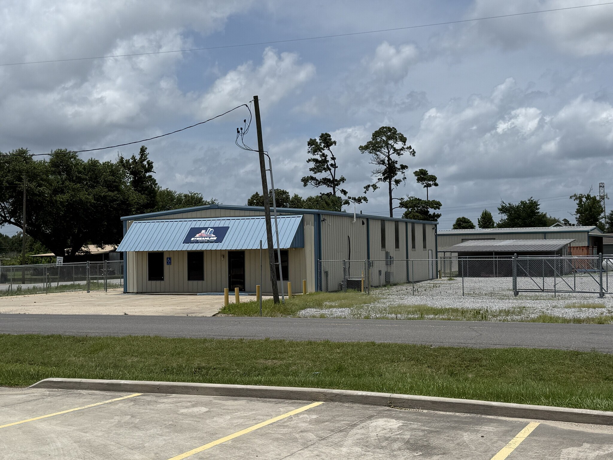 1025 Ravia Rd, Sulphur, LA à louer Photo de l’immeuble– Image 1 sur 12