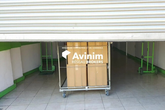 Plus de détails pour Industriel/Logistique à vendre