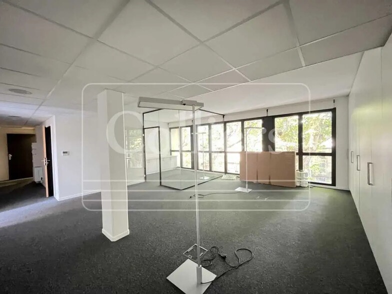 24 Cours Saint Louis, Aix-en-Provence à louer - Photo de l’immeuble – Image 2 sur 10