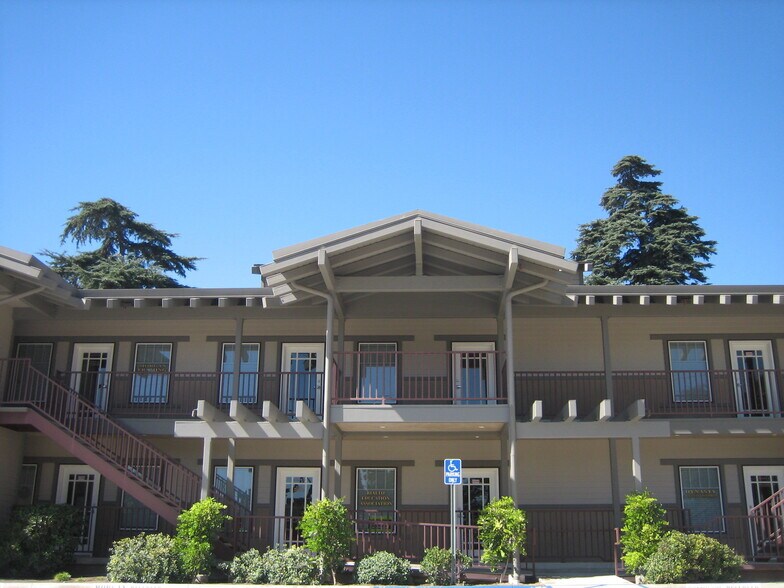437 N Riverside Ave, Rialto, CA à vendre - Photo de l’immeuble – Image 3 sur 7
