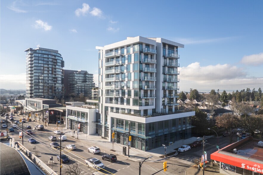 8437 Granville St, Vancouver, BC à louer - Photo de l’immeuble – Image 2 sur 5
