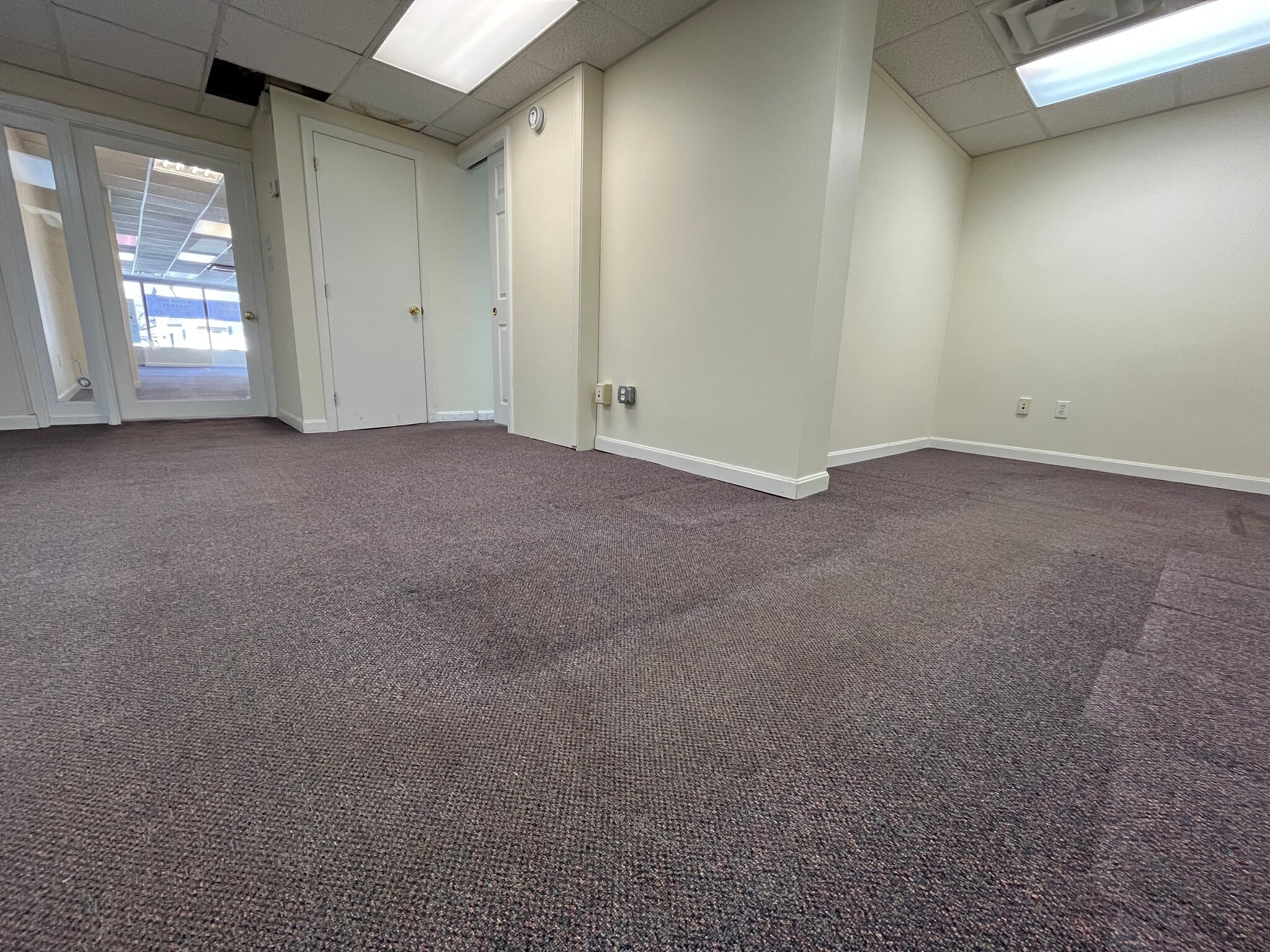 67 High St, Danvers, MA à louer Photo intérieure– Image 1 sur 15