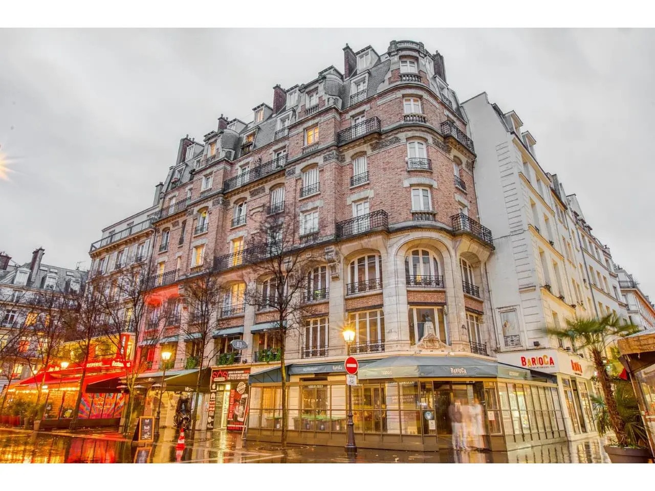 Bureau dans Paris à louer Photo de l’immeuble– Image 1 sur 8