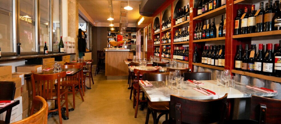 Local commercial dans Paris à louer - Photo intérieure – Image 3 sur 3