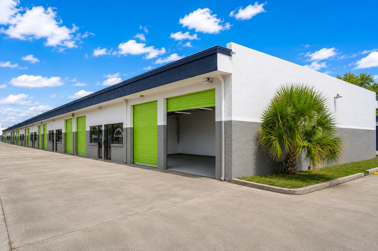 4155 Dow Rd, Melbourne, FL à louer Photo de l’immeuble– Image 1 sur 10