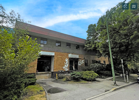 4410 Juneau St, Burnaby BC - immobilier d'entreprise