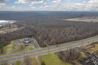 535 Highway 33, Millstone, NJ - VUE AÉRIENNE  vue de carte - Image1