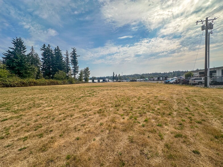 19321 63rd Ave NE, Arlington, WA à vendre - Photo de l’immeuble – Image 3 sur 4