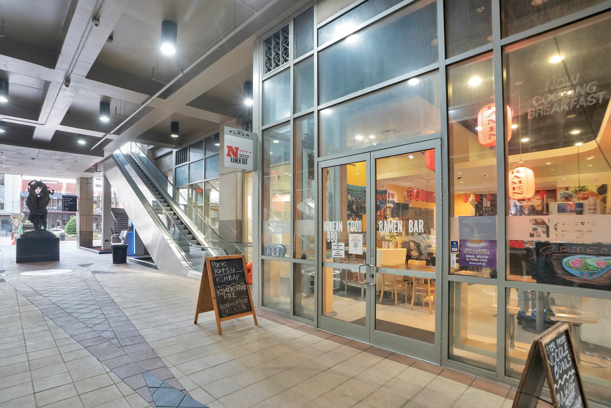 121-189 S Orange Ave, Orlando, FL à vendre Photo intérieure– Image 1 sur 11