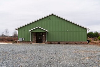 Plus de détails pour 121 Arborside Ln, King, NC - Spécialisé à vendre