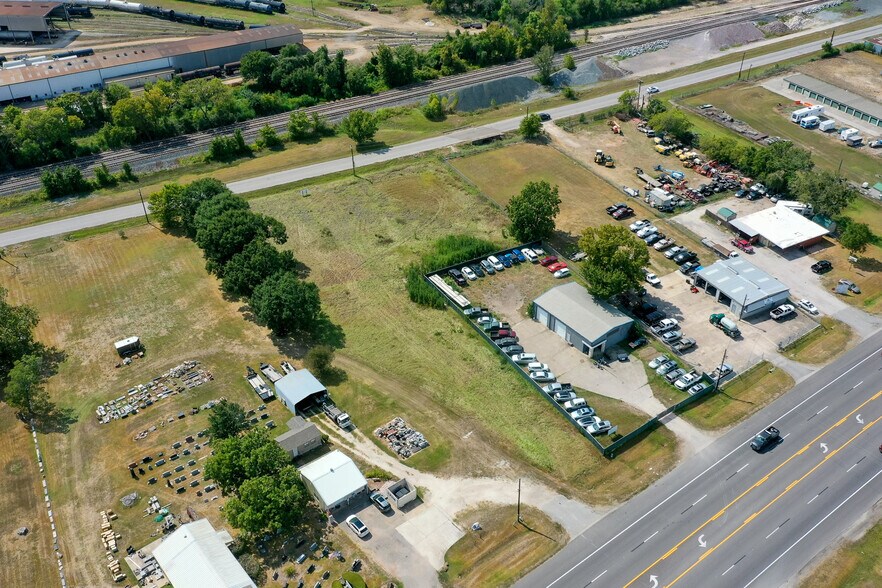 288B S Velasco st, Angleton, TX à vendre - Photo de l’immeuble – Image 3 sur 14