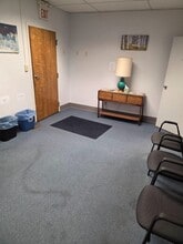 1389 W Main St, Waterbury, CT à louer Photo intérieure– Image 1 sur 1