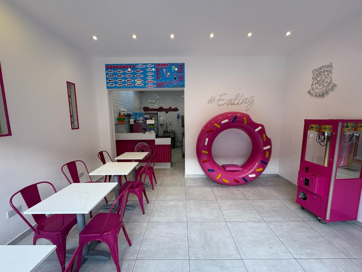 78 Pitshanger Ln, Londres à louer Photo intérieure– Image 1 sur 6