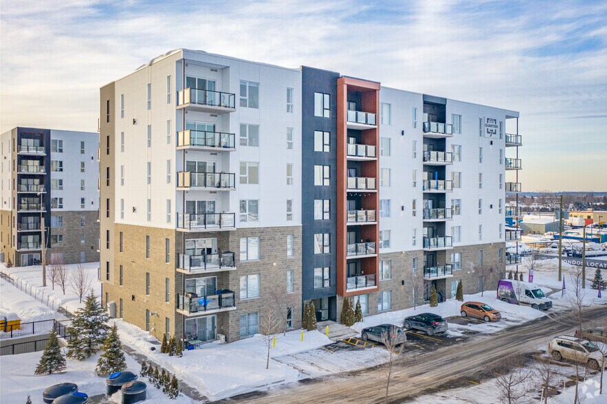 1449-1451 Av De La Gare, Mascouche, QC à louer - Photo de l’immeuble – Image 1 sur 4