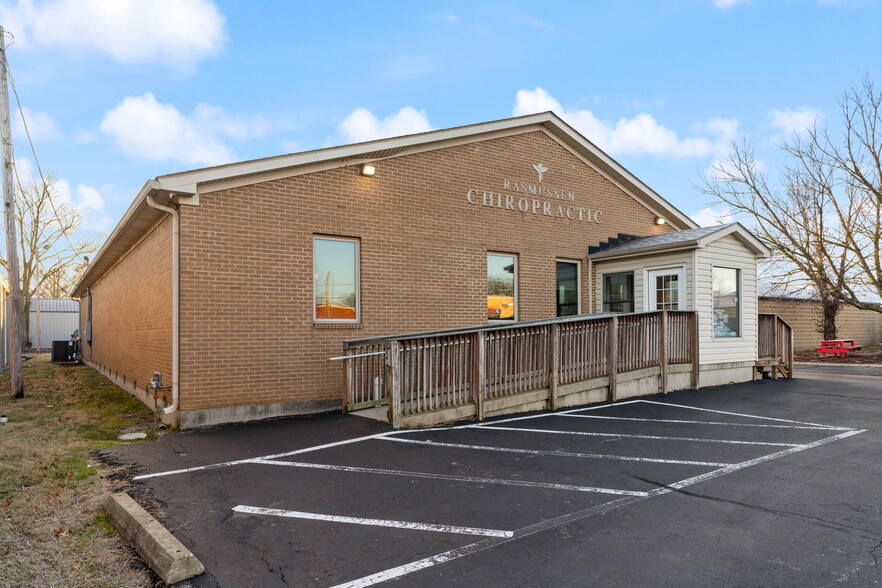 2652 Charlestown Rd, New Albany, IN à vendre - Photo de l’immeuble – Image 3 sur 74